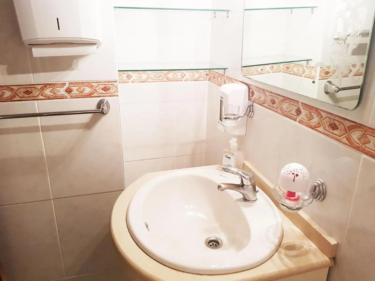 Paranaue Hostels Lisbon